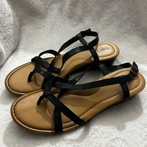 Born Women’s Sibyl Black Leather Wedge Sandals Size 11